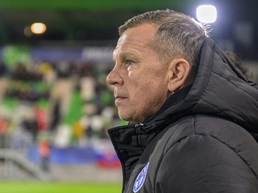 Hlavný tréner slovenskej futbalovej reprezentácie do 21 rokov Jaroslav Kentoš.