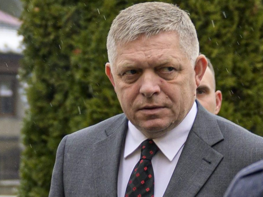 Na snímke predseda vlády SR Robert Fico (Smer-SD).