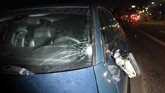 Tragická nehoda v Čadci: Vodič zrazil na priechode pre chodcov mladú chodkyňu (†20), ktorá zraneniam podľahla