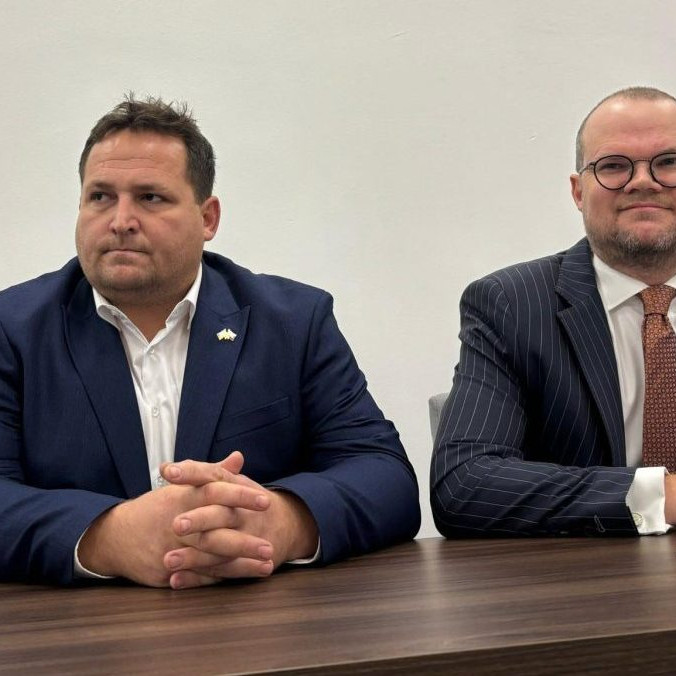 Na snímke Pavol Ďurka a jeho advokát Peter Kubina.