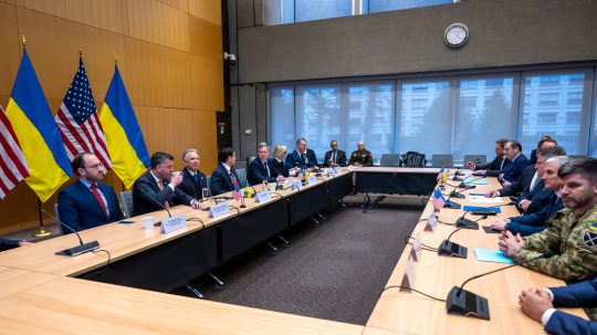 V Ženeve prebiehajú rokovania o americkom mierovom pláne pre Ukrajinu.