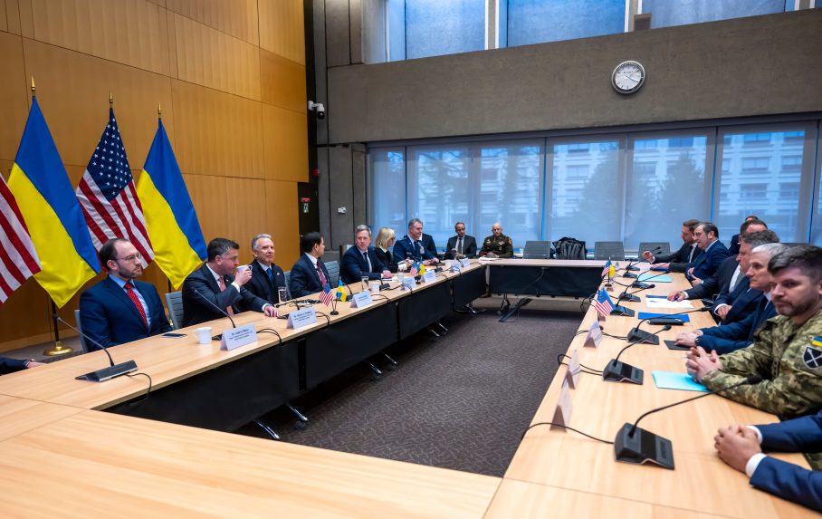 V Ženeve prebiehajú rokovania o americkom mierovom pláne pre Ukrajinu.