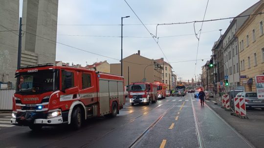 V Prahe došlo k masívnemu úniku plynu. V oblasti evakuovali ľudí a zastavili dopravu