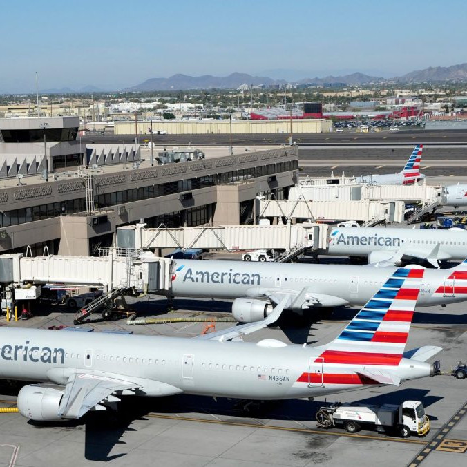 lietadlá na letisku v Phoenixe