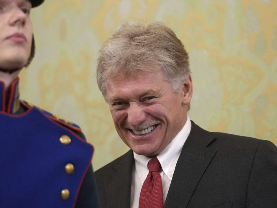 Stále častejšie sa hovorí o výmene šéfa ruskej diplomacie Lavrova. Hovorca Kremľa Peskov to poprel