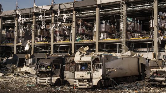 zničené budovy na Ukrajine