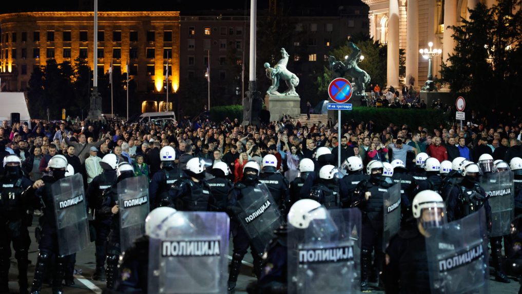 demonštrácie v Belehrade
