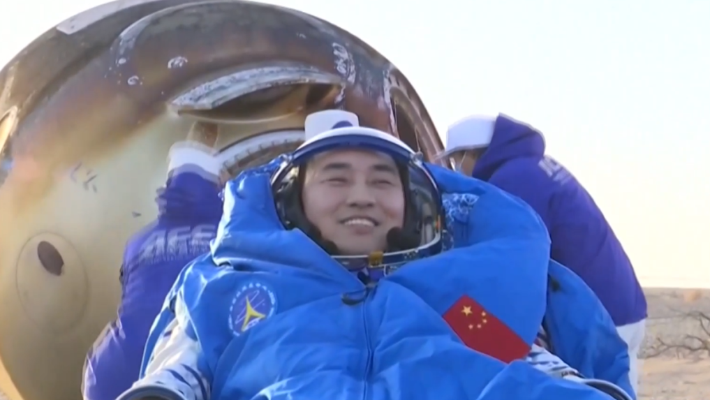 Taikonauti v apríli odleteli na čínsku vesmírnu stanicu Tchien-kung.