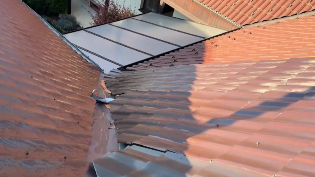 Na snímke strecha domu.