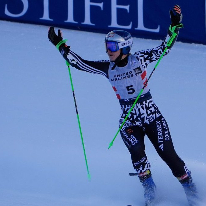 Na snímke Novozélandská lyžiarka Alice Robinsonová.