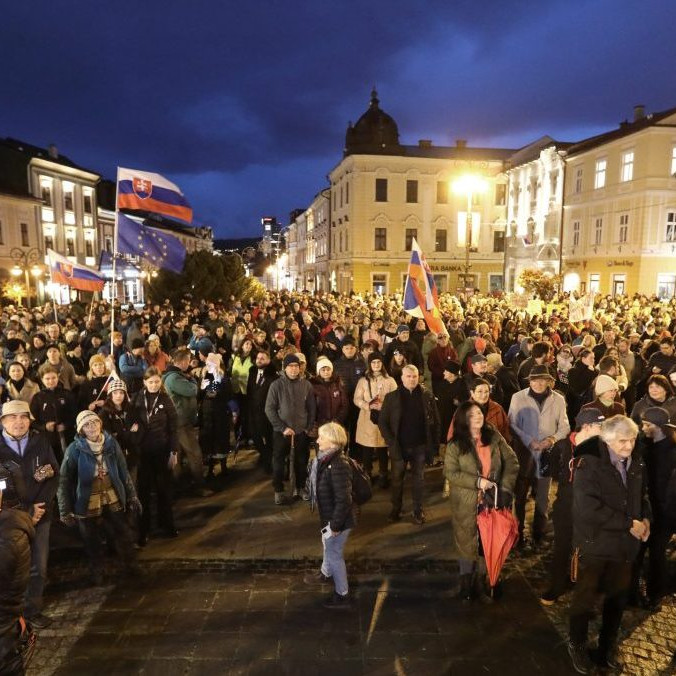 Na snímke zhromaždenie Nie v našom meste v Banskej Bystrici.