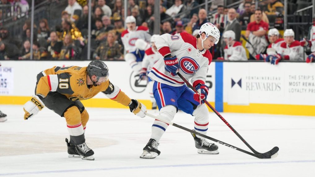 Juraj Slafkovský v drese Montrealu Canadiens.