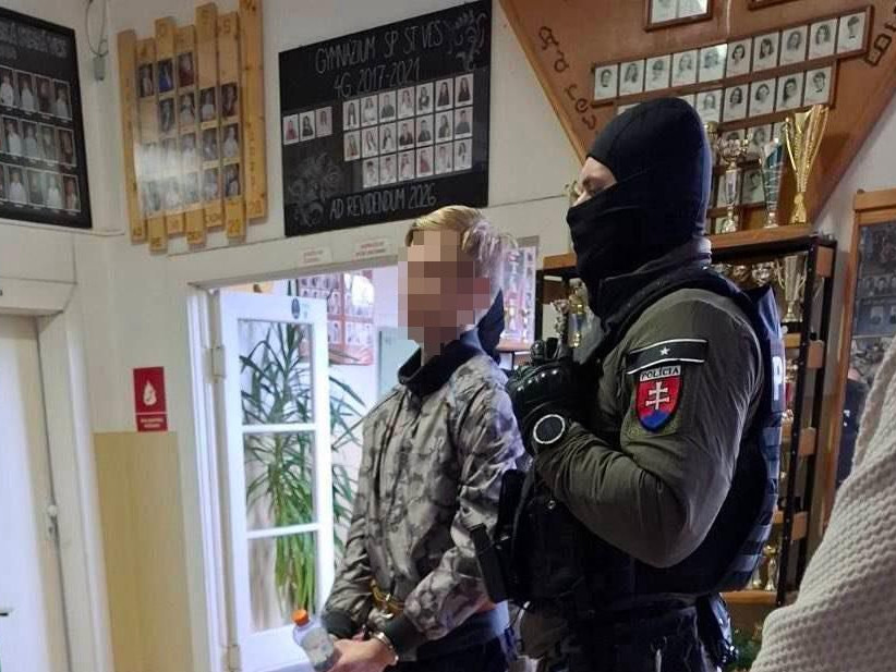 Na gymnáziu sa v sobotu konala rekonštrukcia prípadu.