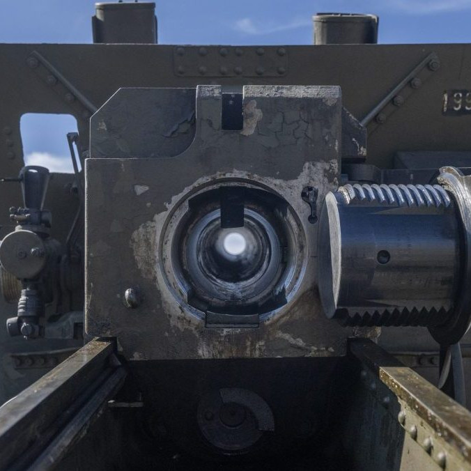 Na ilustračnej snímke húfnica.