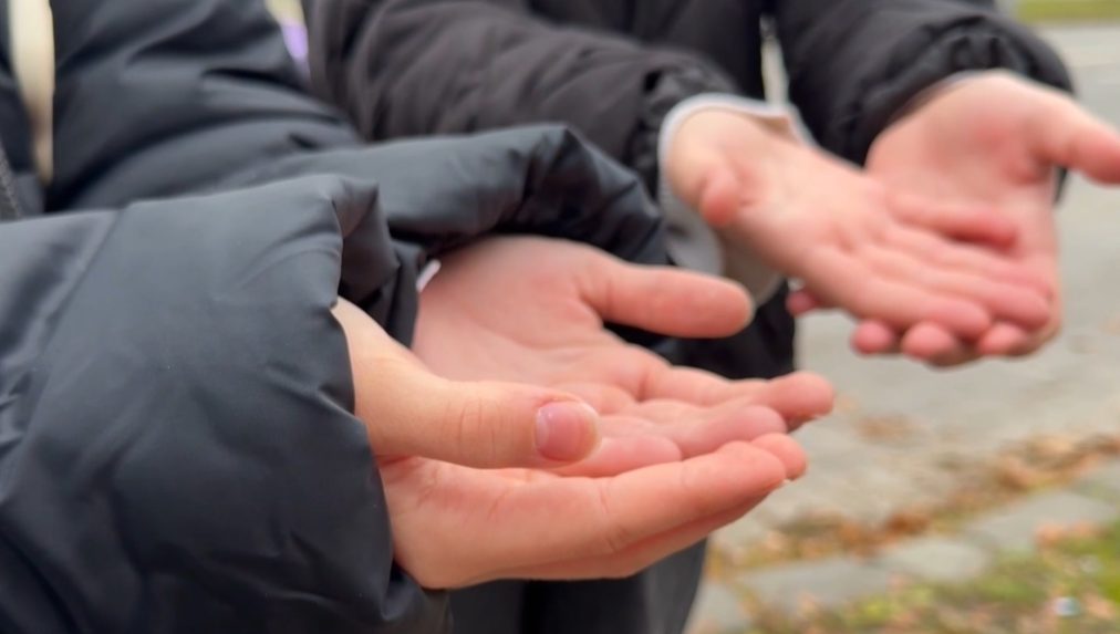 Na žobranie deti často posielajú aj rodičia.