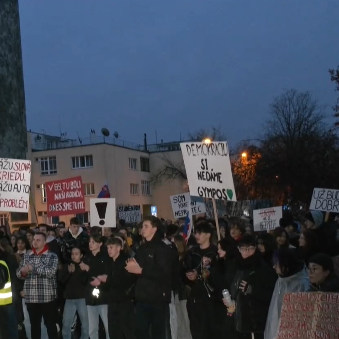V Košiciach vyšli do ulíc študenti troch univerzít aj stredoškoláci.
