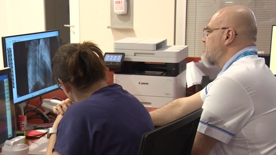 Do srdca lekári zaviedli novú chlopňu.