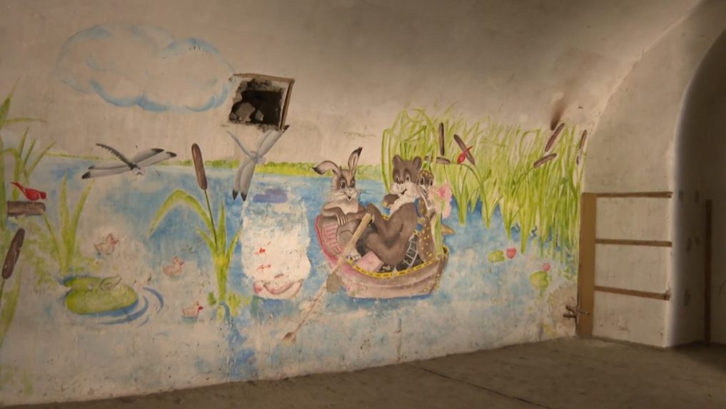 Na snímke pomaľovaná stena Pevnosti Komárno.