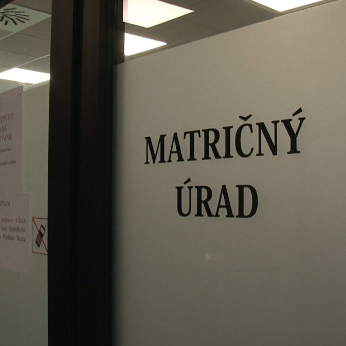 dvere matričného úradu
