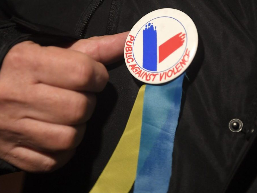 odznak Verejnosti proti násiliu