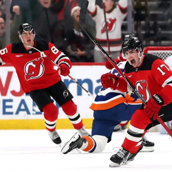 Šimon Nemec sa teší zo svojho prvého gólu v sezóne.