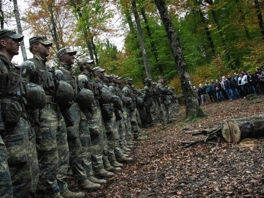 Na snímke sú vojaci rakúskeho Bundesheeru