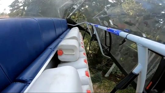 Zimná sezóna sa blíži: Lanovky musia prejsť záťažovými skúškami. V Martinských holiach pasažierov nahradili tony piesku