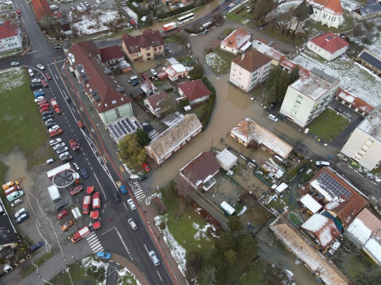 Sliač zaplavila voda