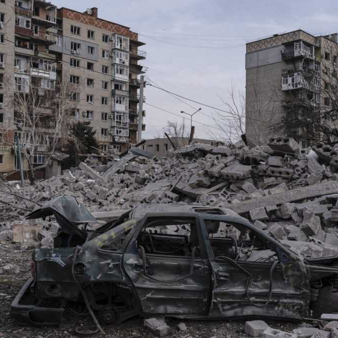 Na ilustračnej snímke ukrajinské mesto Pokrovsk po ruskom útoku.