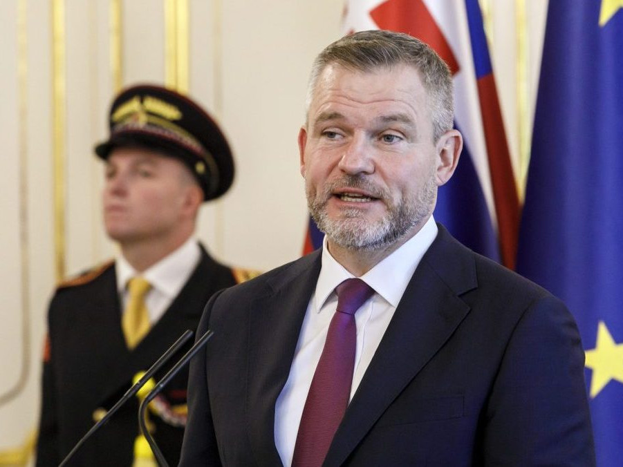 PS: Prezident podpisom novely Trestného zákona zlyhal. Jej podpísanie kritizujú aj ďalšie opozičné strany a M. Žilinka