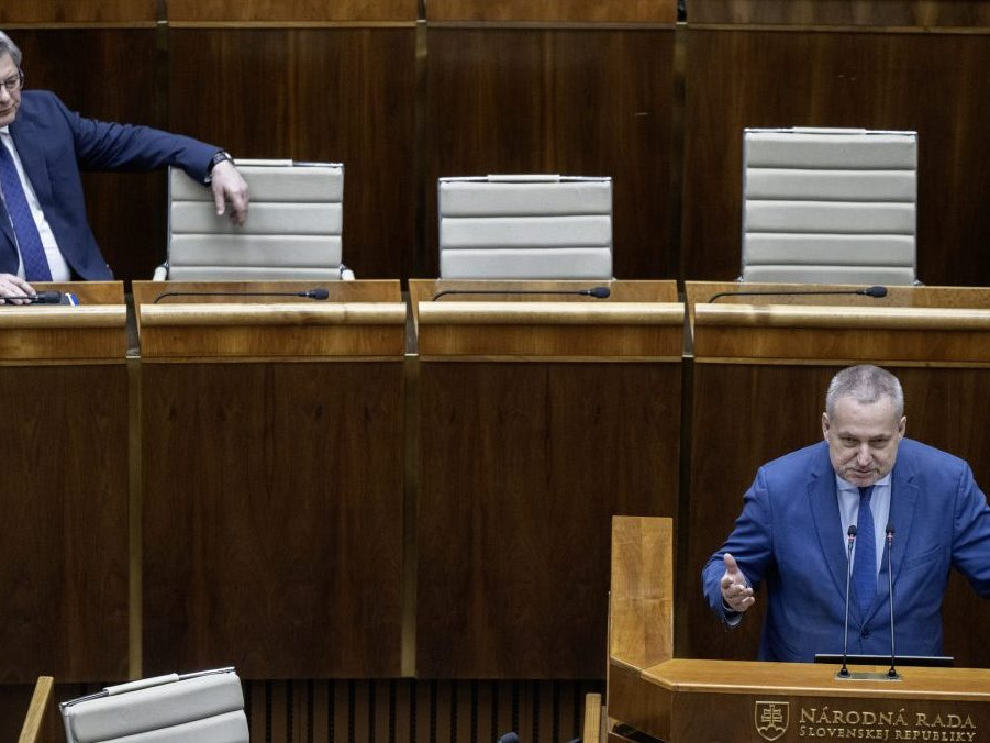Sprava poslanec parlamentu Ondrej Dostál a minister spravodlivosti Boris Susko.