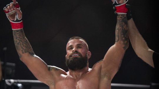 Český zápasník Karlos Vémola.