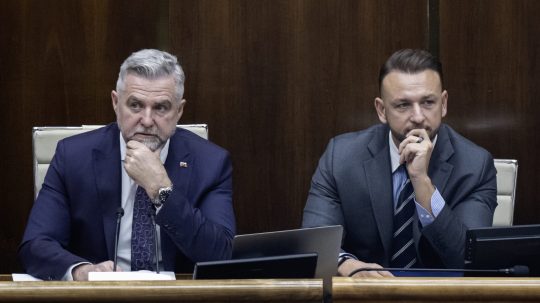 P. Gašpar a minister vnútra M. Šutaj Eštok.