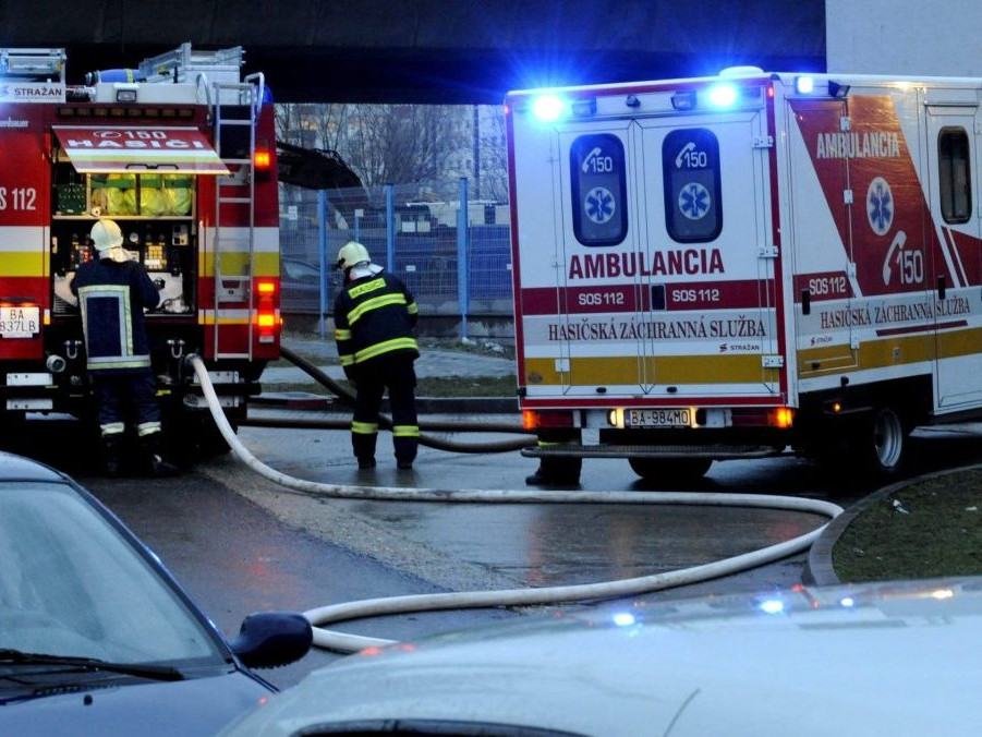 Hasičské sanitky sú ročne nasadené priemerne 3 700-krát.