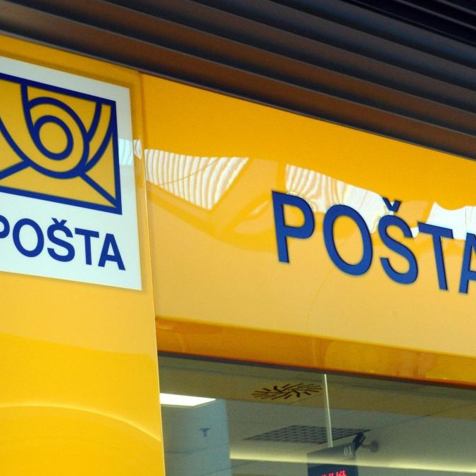 Pohľad na pobočku Slovenskej pošty.