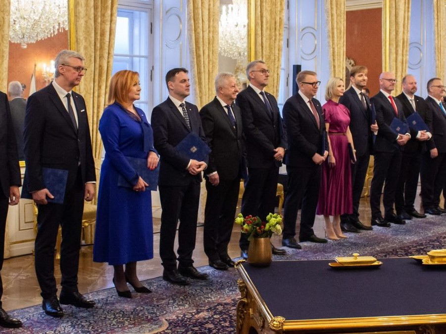 Na snímke nová česká vláda premiéra Andreja Babiša.