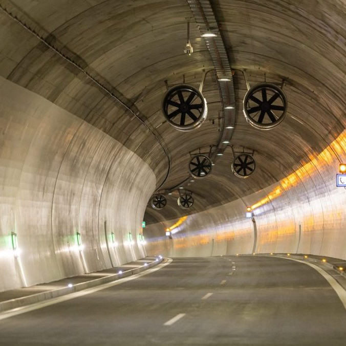 Na snímke tunel Višňové.