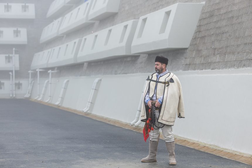 Na sn&Atilde;&Acirc;&shy;mke folkl&Atilde;&Acirc;&sup3;rista po&Atilde;&Acirc;as sl&Atilde;&Acirc;&iexcl;vnostn&Atilde;&Acirc;&copy;ho otvorenia nov&Atilde;&Acirc;&copy;ho dia&Atilde;&Acirc;&frac34;ni&Atilde;&Acirc;n&Atilde;&Acirc;&copy;ho &Atilde;&Acirc;&ordm;seku D1 Lietavsk&Atilde;&Acirc;&iexcl; L&Atilde;&Acirc;&ordm;&Atilde;&Acirc;ka - Dubn&Atilde;&Acirc;&iexcl; Skala.