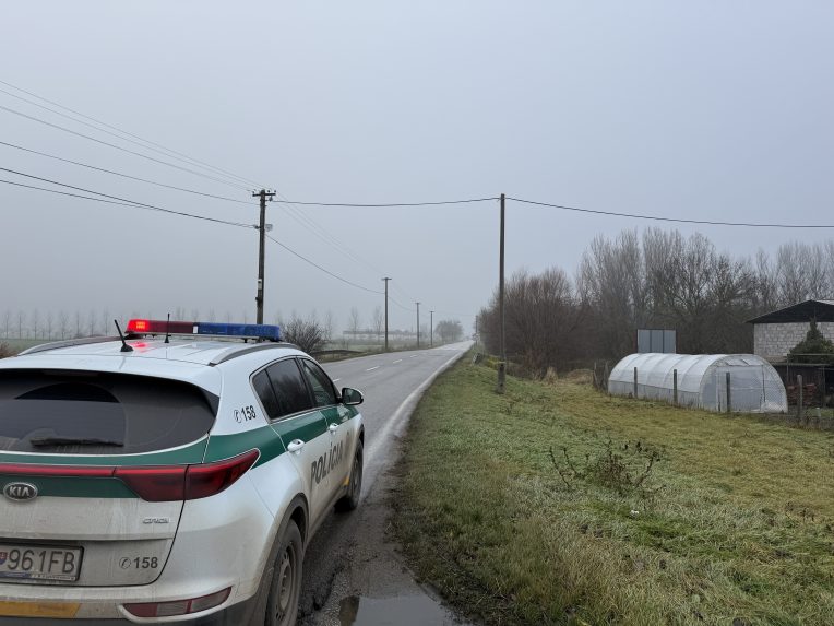 Na snÃƒÂ­mke miesto nehody.