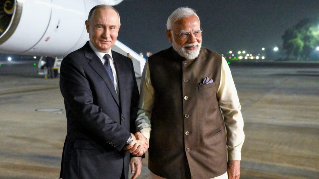 Ruský prezident Vladimir Putin (vľavo) a indický premiér Naréndra Módí.