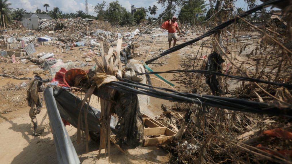 Záplavy na ostrove Sumatra.