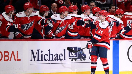Na snímke hokejisti Capitals Washington.