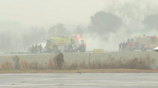 Súkromné lietadlo Cessna C550 sa zrútilo pri pristávaní na letisku Statesville.