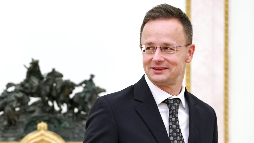 Maďarský minister zahraničných vecí Péter Szijjártó počas návštevy Kremľa v novembri 2025.