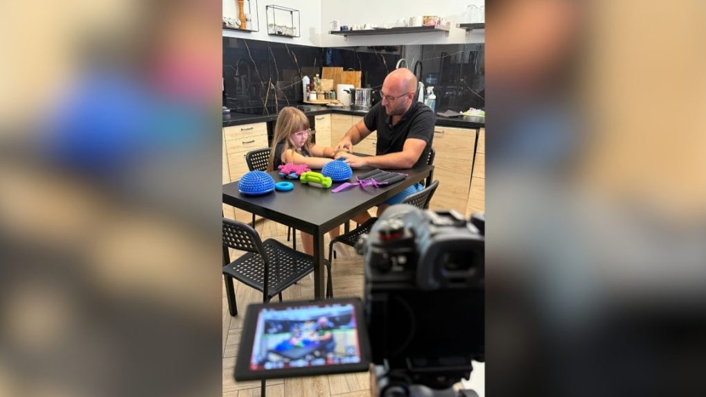 Rodi&Atilde;&Acirc;ia s Eli&Atilde;&Acirc;&iexcl;kou ka&Atilde;&Acirc;&frac34;d&Atilde;&Acirc;&frac12; de&Atilde;&Acirc; cvi&Atilde;&Acirc;ia a sna&Atilde;&Acirc;&frac34;ia sa zabezpe&Atilde;&Acirc;i&Atilde;&Acirc;&yen; &Atilde;&Acirc;o najviac &Atilde;&Acirc;&iexcl;pecializovan&Atilde;&Acirc;&frac12;ch rehabilit&Atilde;&Acirc;&iexcl;ci&Atilde;&Acirc;&shy;.