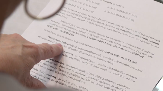 Sociálna poisťovňa pani Oľge pred dôchodkom neevidovala jeden odpracovaný rok. Vyriešila to až reportáž STVR