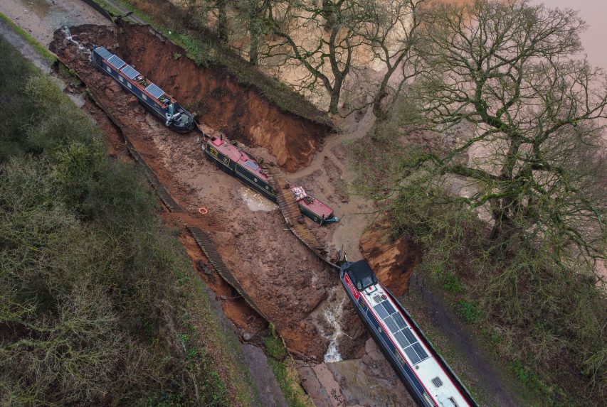 Na sn&Atilde;&Acirc;&shy;mke uviaznut&Atilde;&Acirc;&copy; lode.