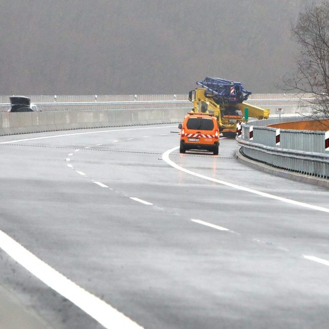 Výstavba diaľnic na Slovensku trvá roky, desiatky kilometrov nových úsekov budú pribúdať do roku 2030