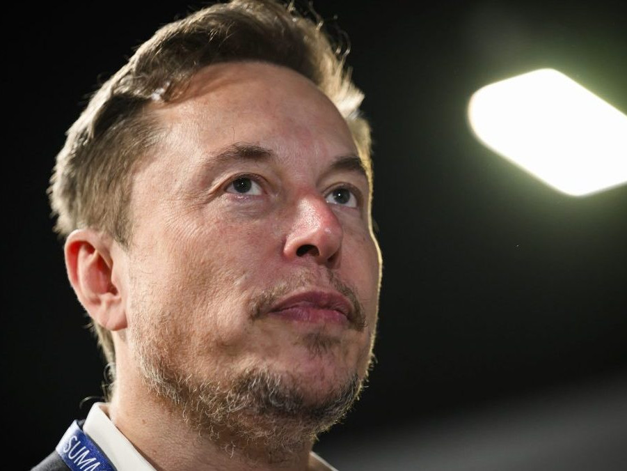 Na snímke Elon Musk.