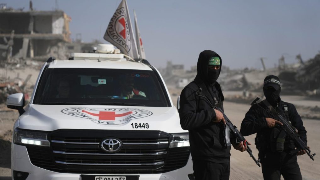 Na snímke príslušníci Hamasu.